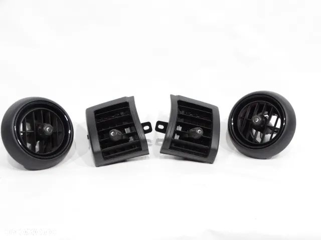 MINI COOPER F54 F55 F56 Kratki wentylacyjne w desce lewy prawy 9265405 9265406 9262413
