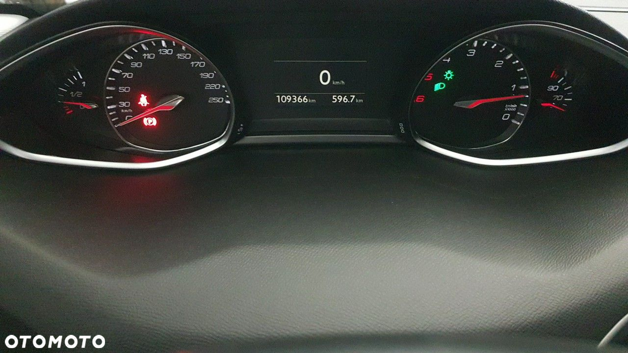 Peugeot 308 - 26