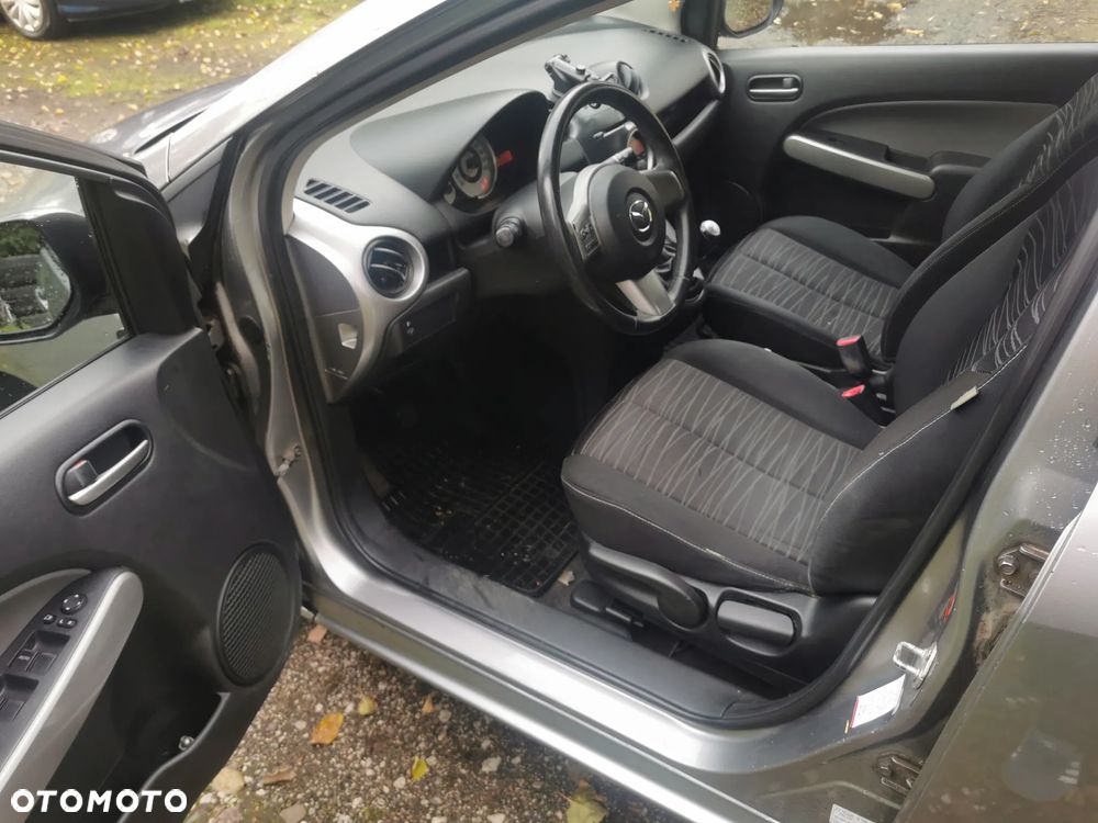Mazda 2 1.3 Comfort - 9