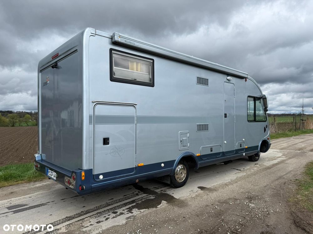 Mercedes-Benz RMB - 10