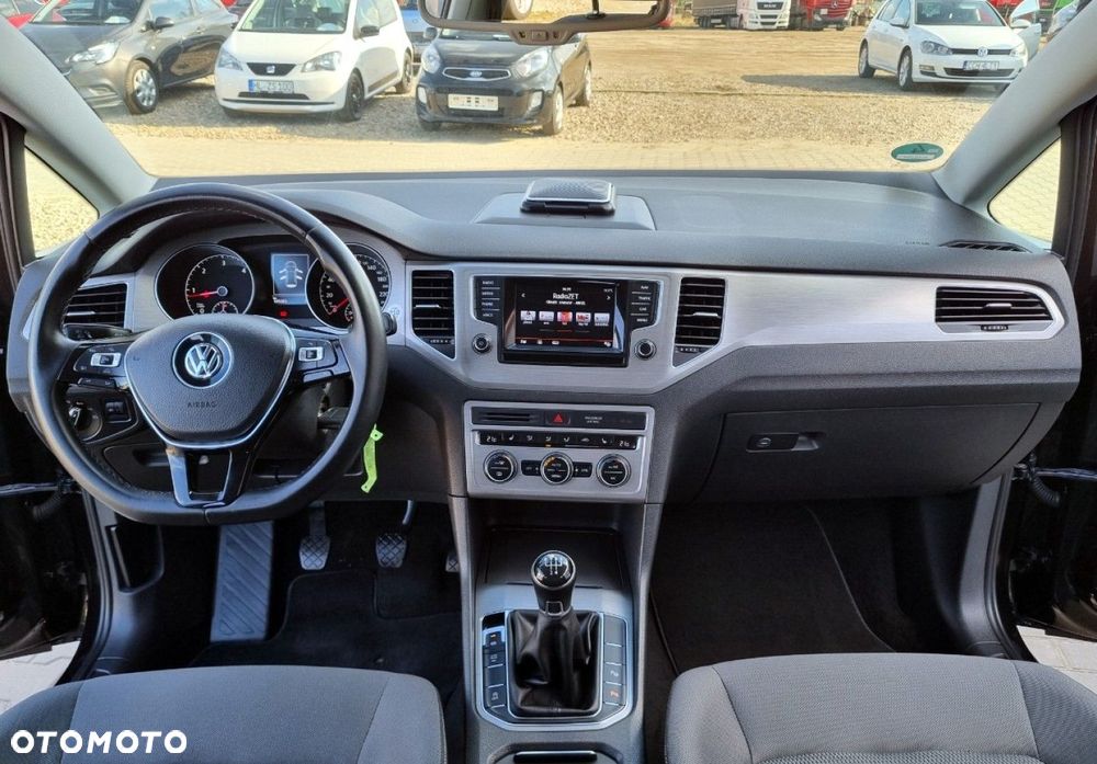 Volkswagen Golf Sportsvan - 13