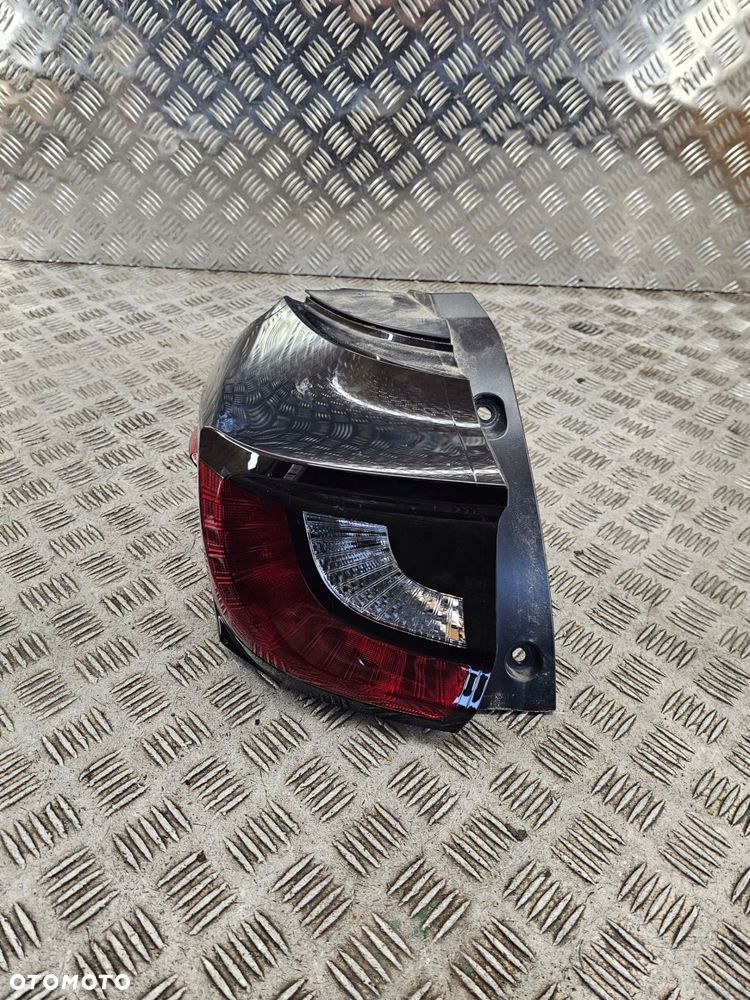 lampa tył tylna lewa toyota yaris 4 iv v356/010l - 1