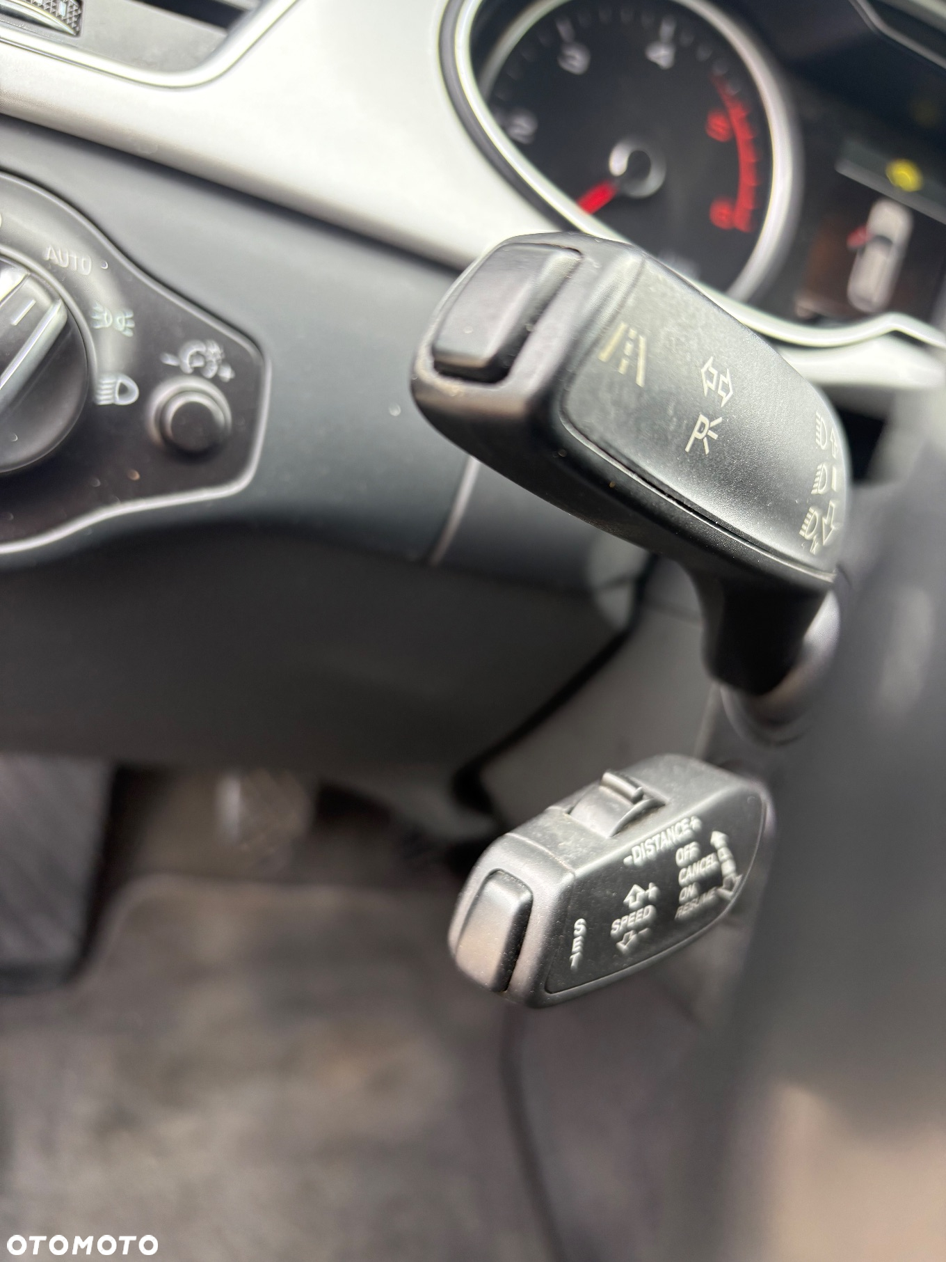 Audi A4 Avant 2.0 TDI DPF clean diesel S line Sportpaket - 18