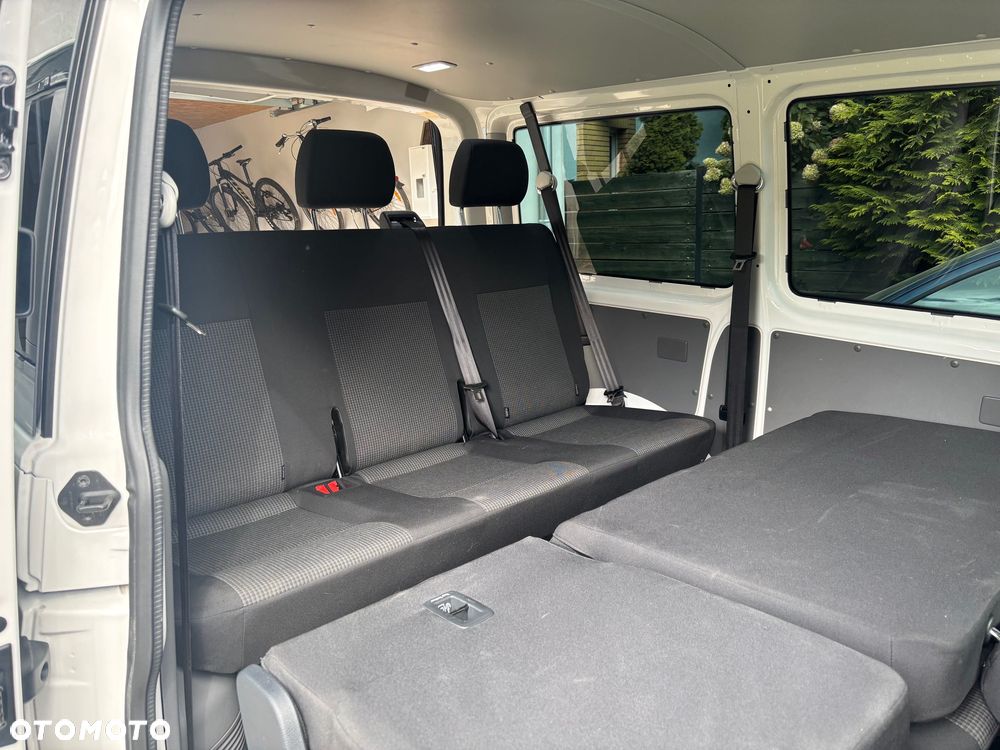 Volkswagen Transporter - 7