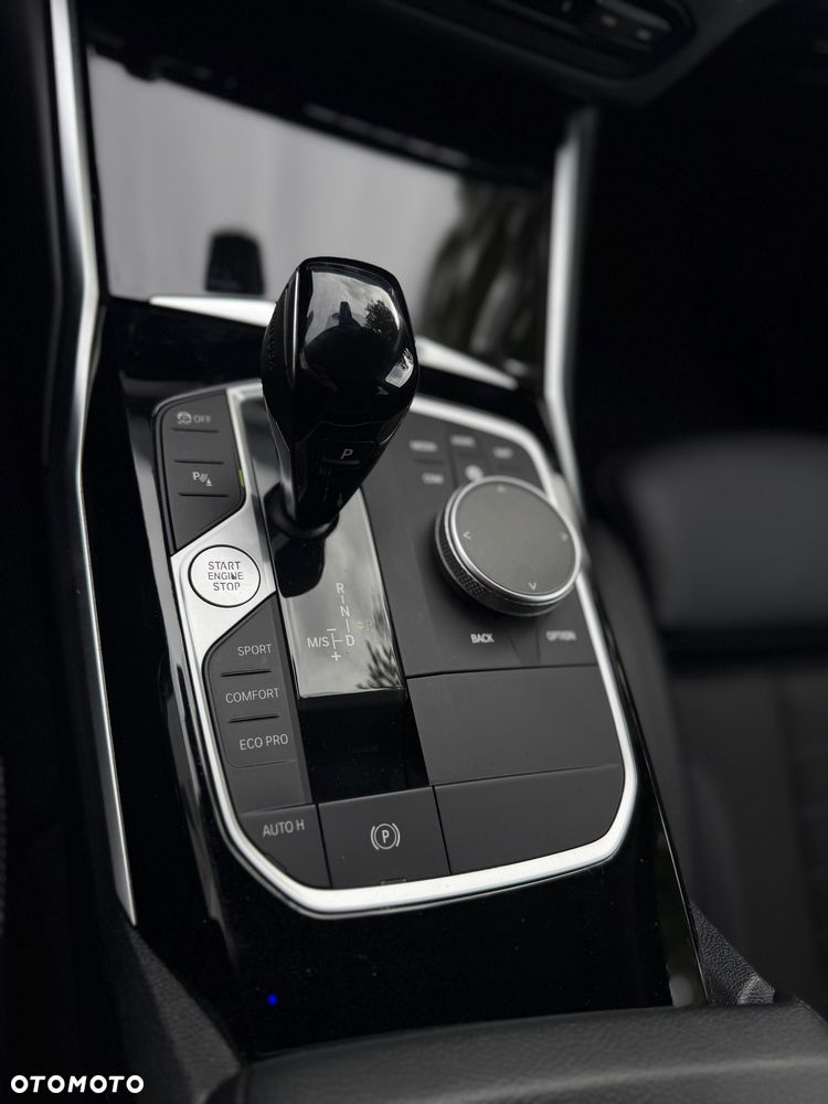 BMW Seria 3 - 17