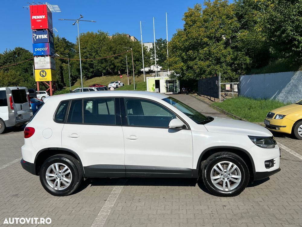 Volkswagen Tiguan 2.0 TDI DPF BlueMotion Technology Trend & Fun - 25