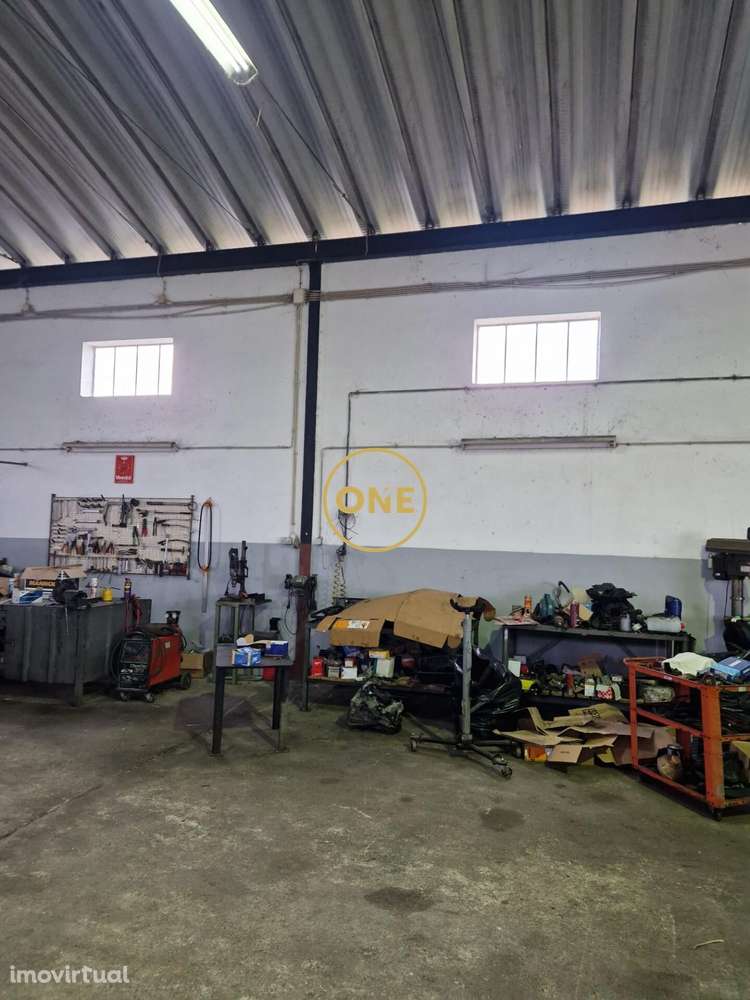 Excelente Armazém em Salvaterra de Magos - Grande imagem: 4/4