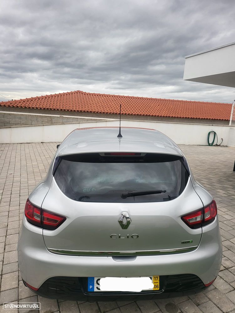 Renault Clio - 2