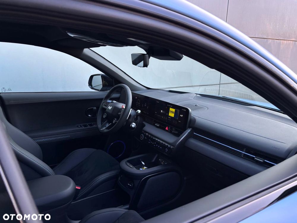 Hyundai IONIQ 5 - 12