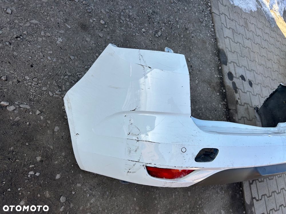 Renault Megane IV zderzak tył tylny kombi 4x pdc - 6