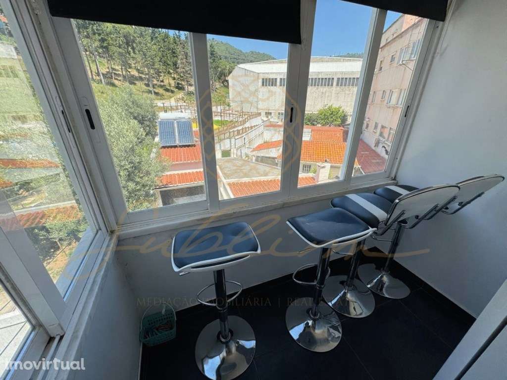 Apartamento T3 Renovado no Centro da Vila - Grande imagem: 3/13