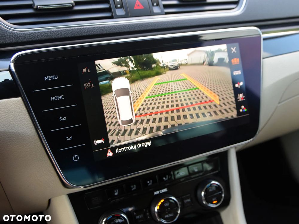 Skoda Superb 2.0 TSI 4x4 L&K DSG - 34