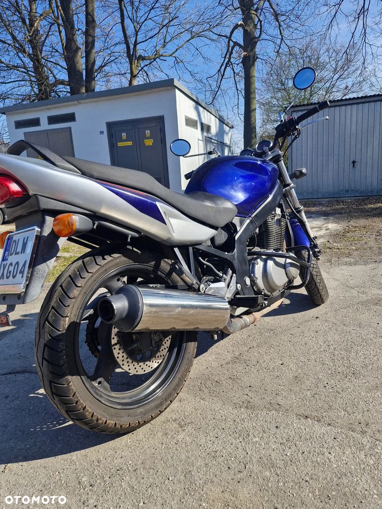 Suzuki GS - 4