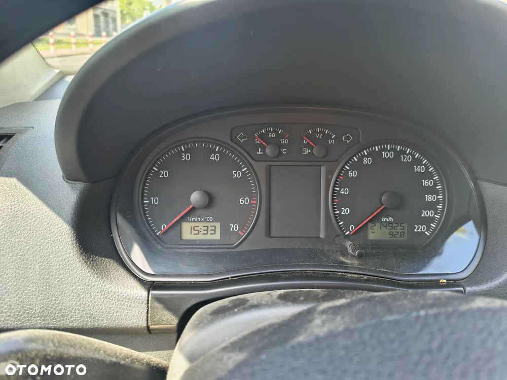 Volkswagen Polo 1.4 16V Comfortline - 7
