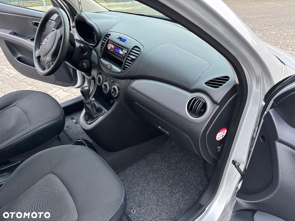 Hyundai i10 1.1 Classic - 22