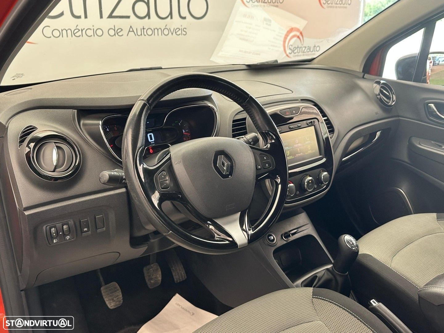 Renault Captur 1.5 dCi Expression - 12