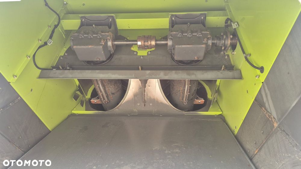 Claas Lexion 750 z hederem - 5