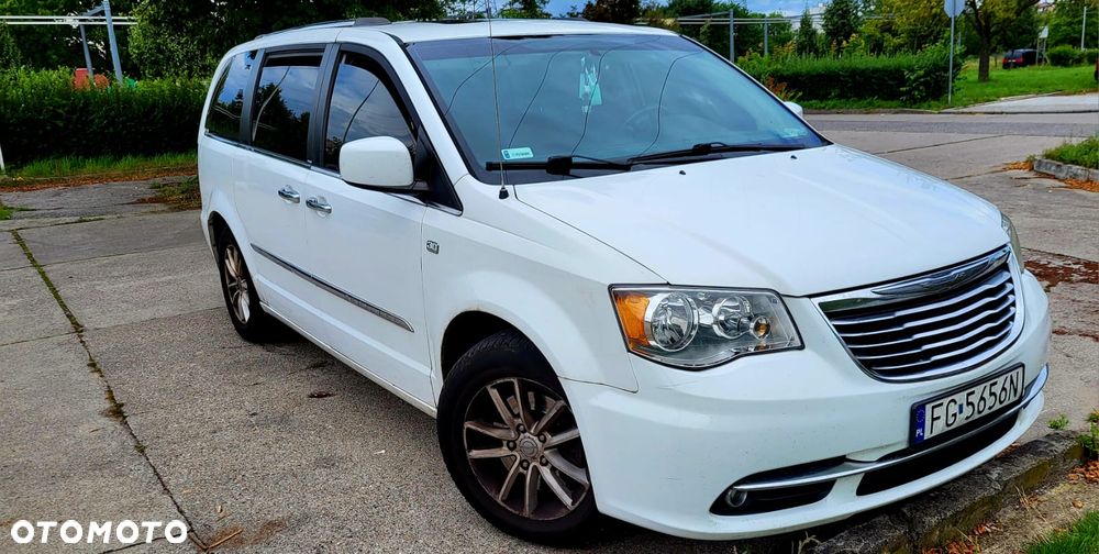 Chrysler Town & Country 3.6 Limited - 2