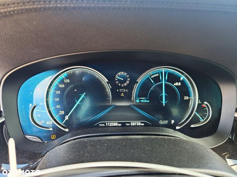 BMW Seria 5 540i xDrive M Sport Edition - 9