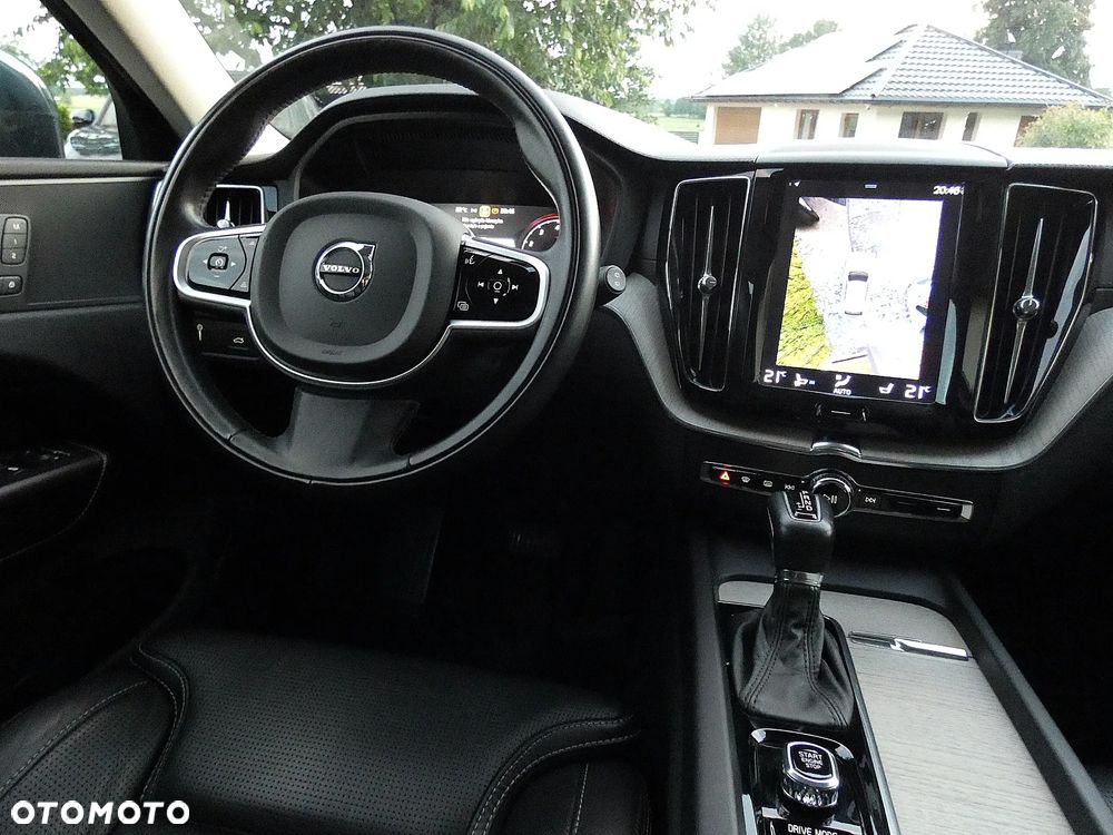 Volvo XC 60 T6 AWD Inscription - 4