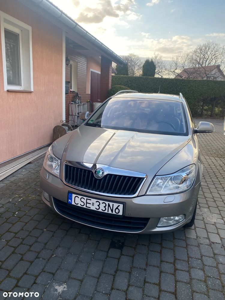 Skoda Octavia 2.0 TDI DPF DSG Laurin & Klement - 5