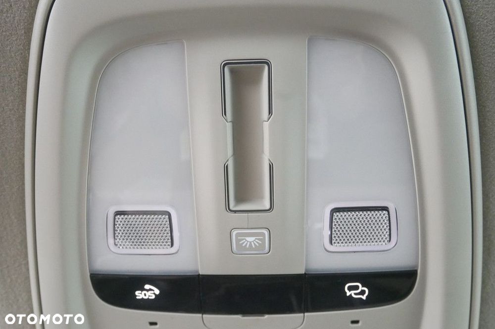 Volvo XC 90 - 37