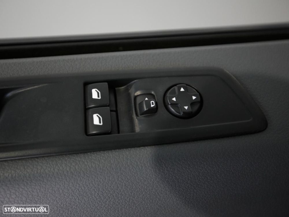 Peugeot Traveller 1.5 BlueHDi L3H1 Long - 15