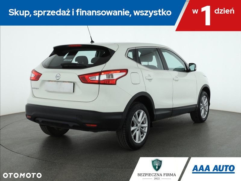 Nissan Qashqai - 6