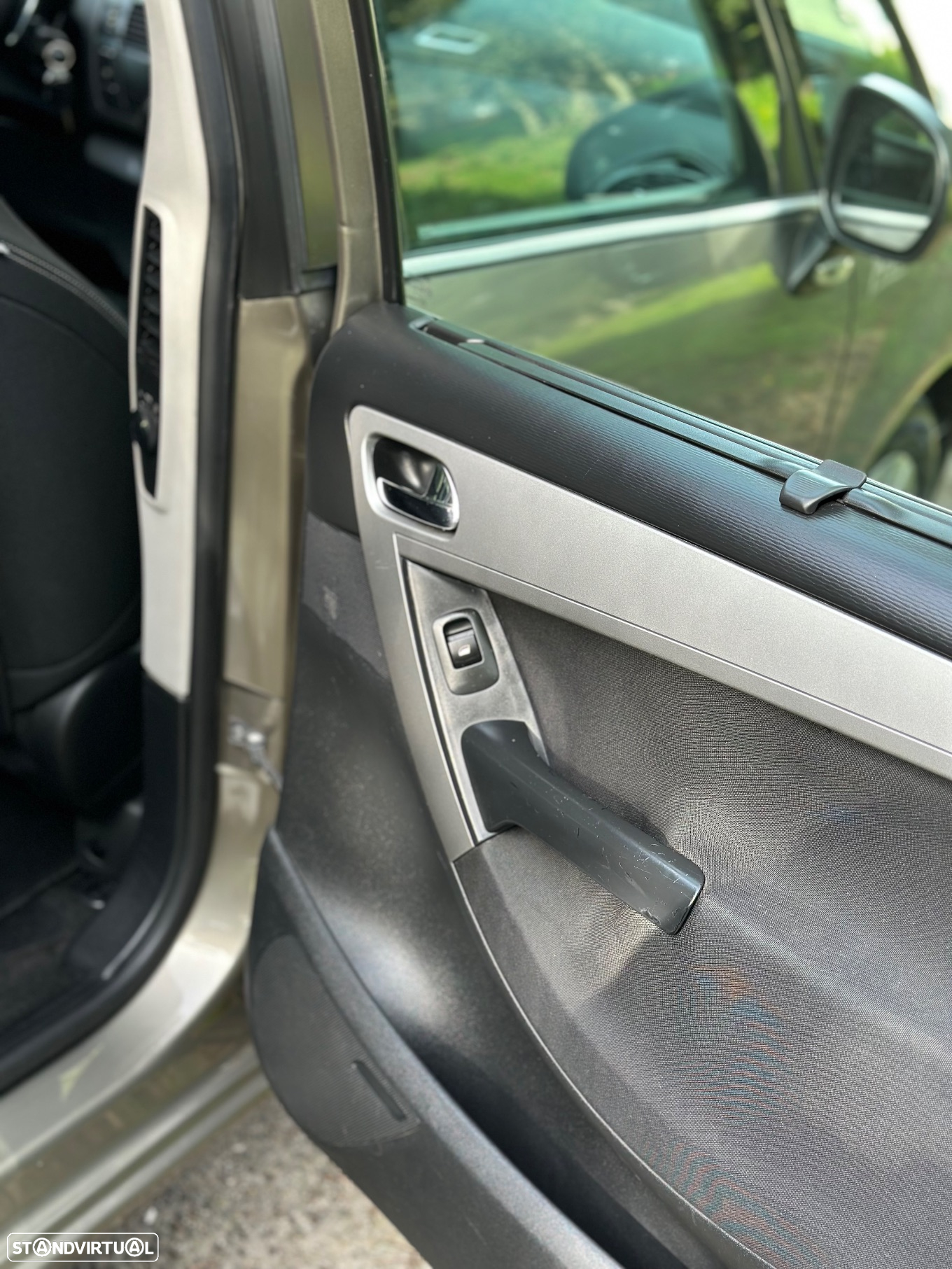 Citroën C4 Grand Picasso 1.6 HDi Dynamique CMP6 Airdream - 23
