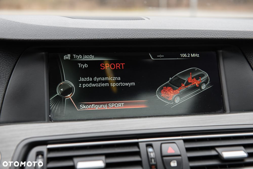 BMW Seria 5 520d - 27