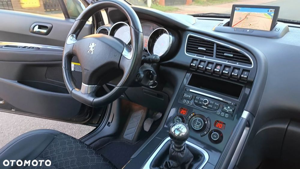 Peugeot 3008 2.0 BlueHDi Allure - 24