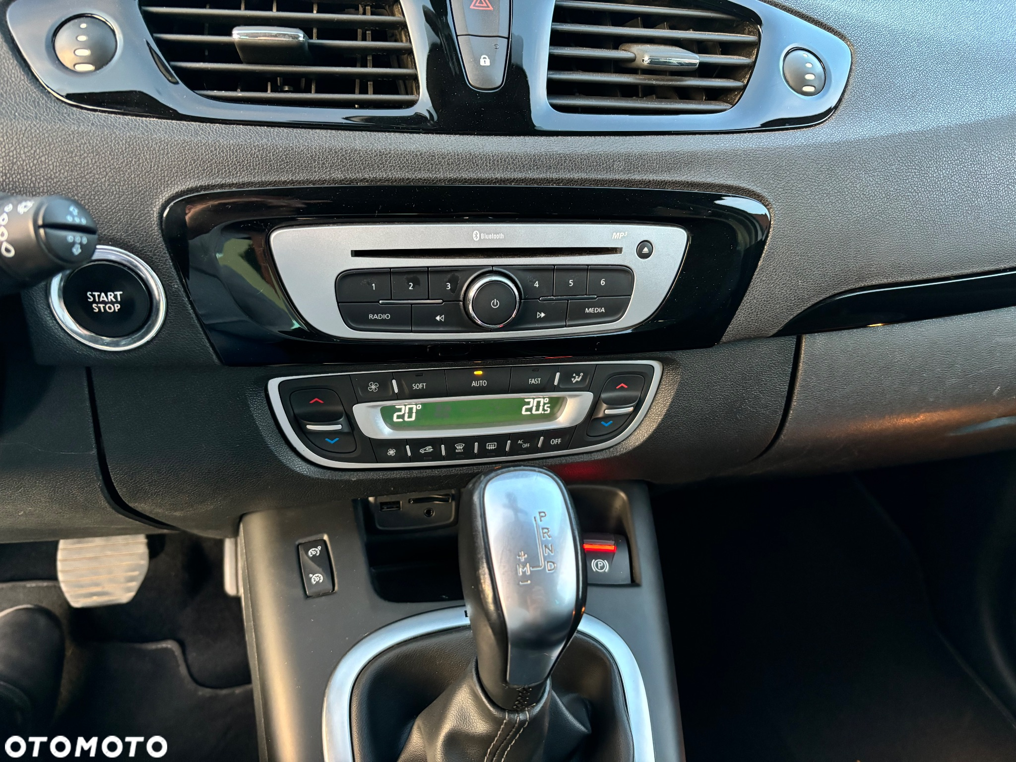 Renault Scenic 1.5 dCi Bose EDition EDC - 13