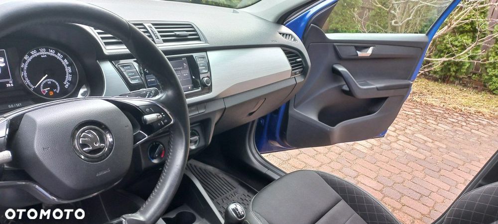 Skoda Fabia - 18
