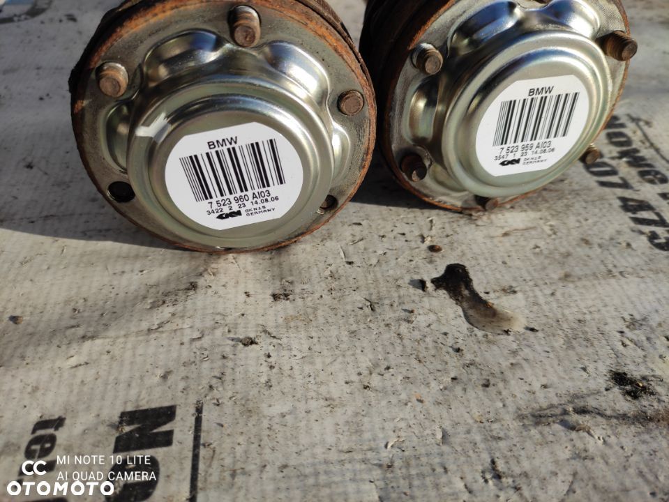 BMW E90 E91 E87 1.6i 1.8i 2.0i Półoś Lewa Prawa 7523959  7523960 - 3