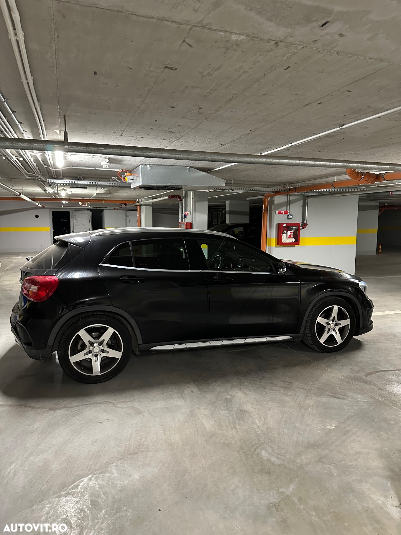Mercedes-Benz GLA 220 CDI 4Matic 7G-DCT AMG Line - 3