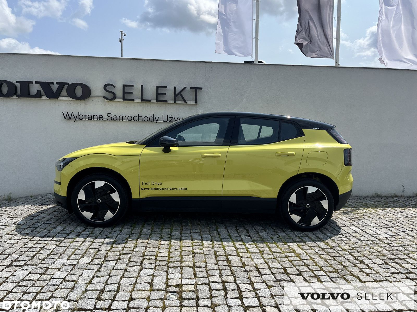 Volvo EX30 - 6