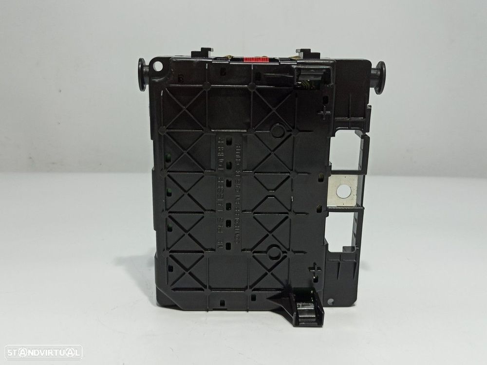 CAIXA DE RELÉS/ FUSÍVEIS CITROEN C5 BERLINA 2.2 HDI EXCLUSIVE AUTOMáTICO - 2