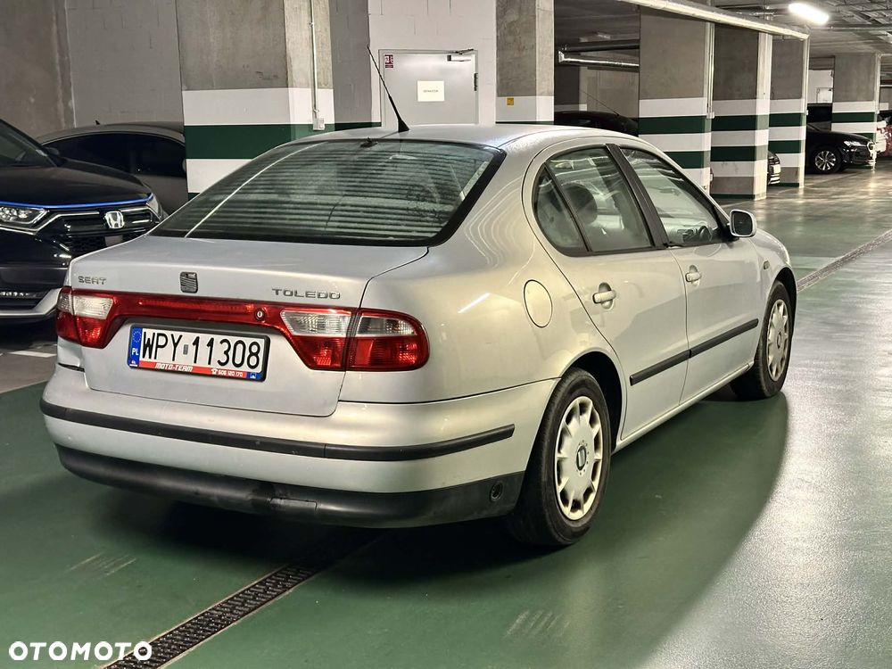 Seat Toledo 1.6 Basic - 4