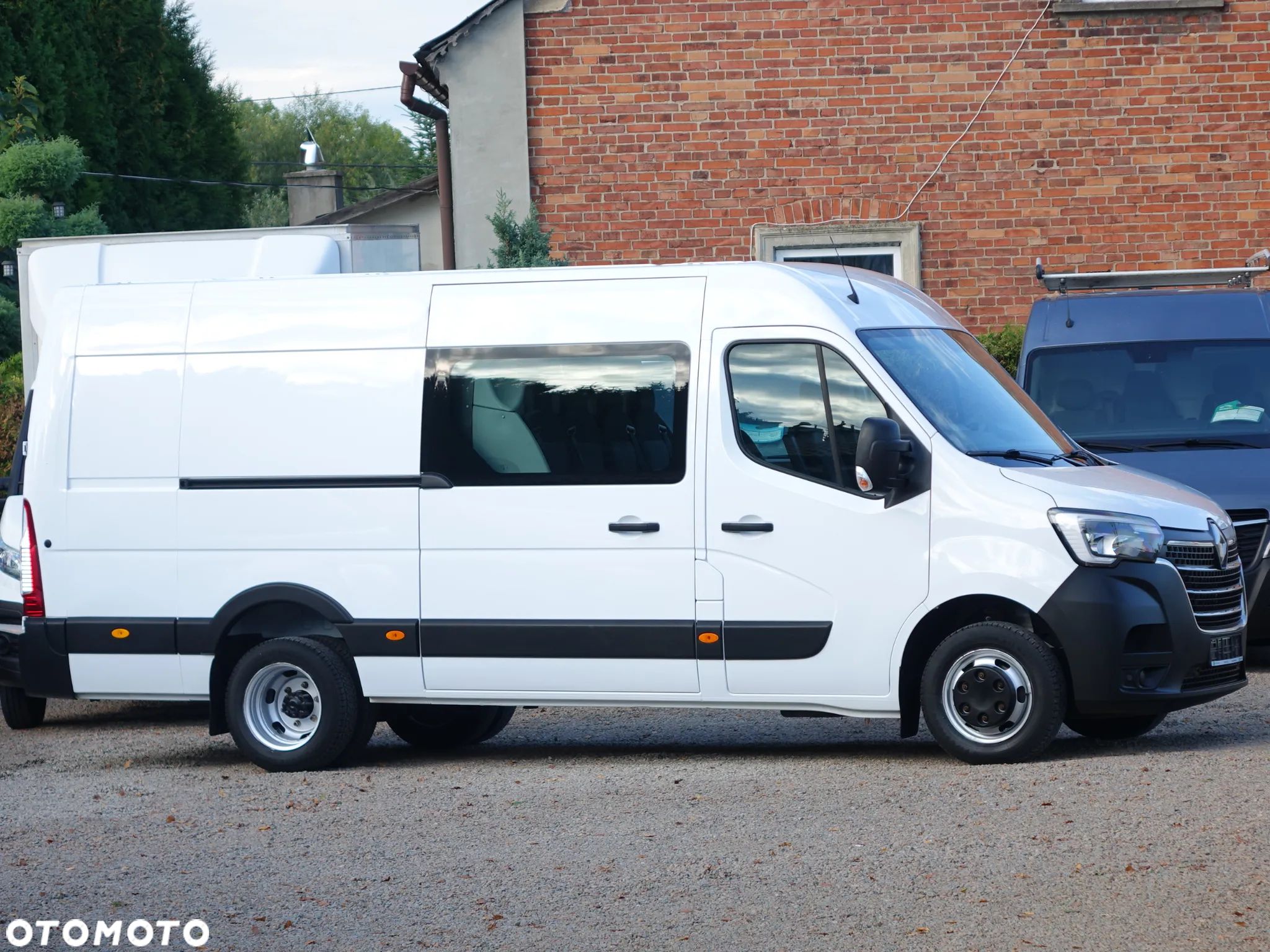 Renault Master IV 6-osobowy BRYGADÓWKA NA BLIŹNIAKU - 1