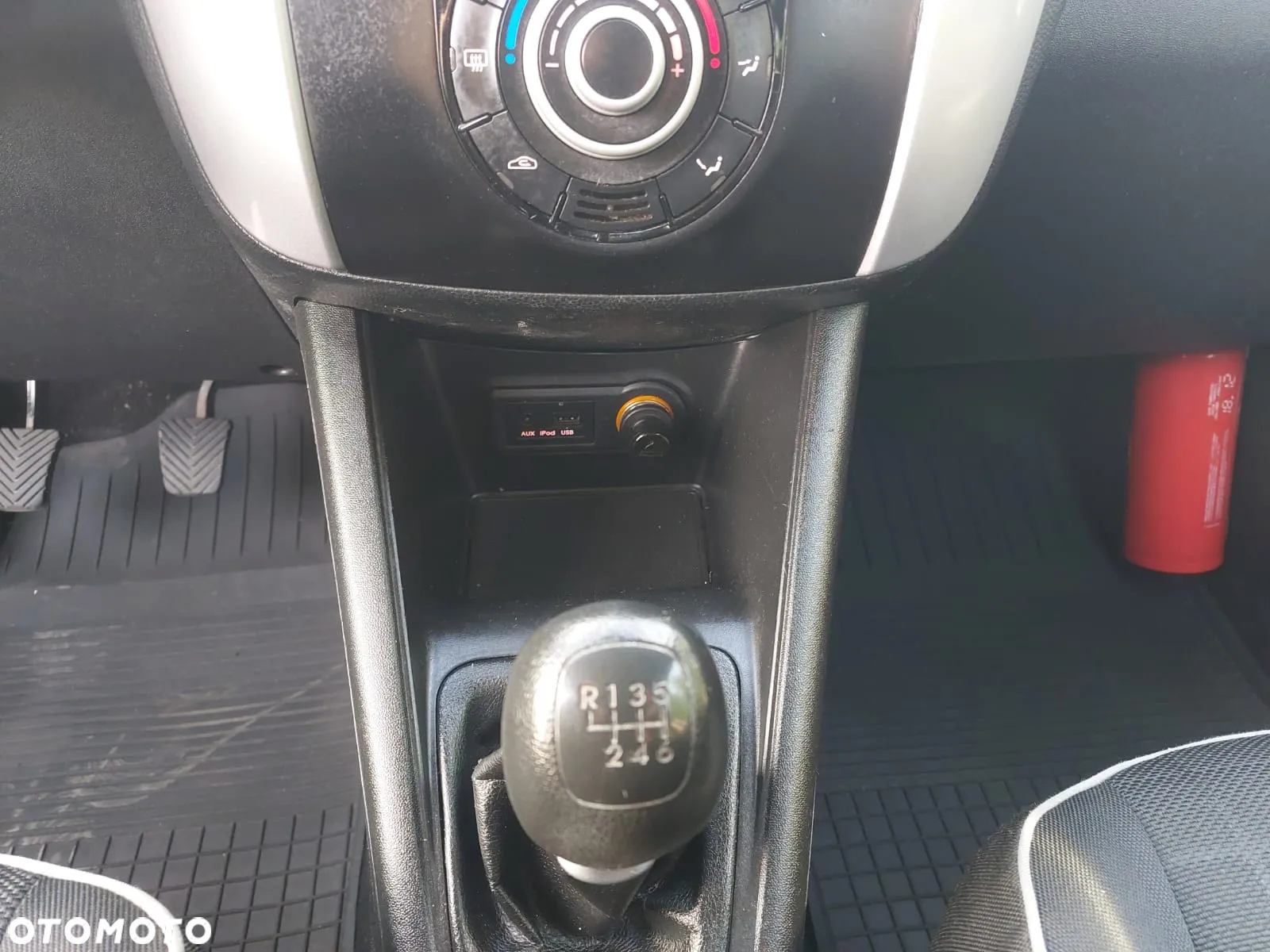 Kia Venga - 17