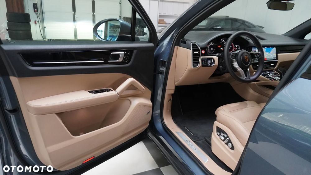 Porsche Cayenne Tiptronic S - 5