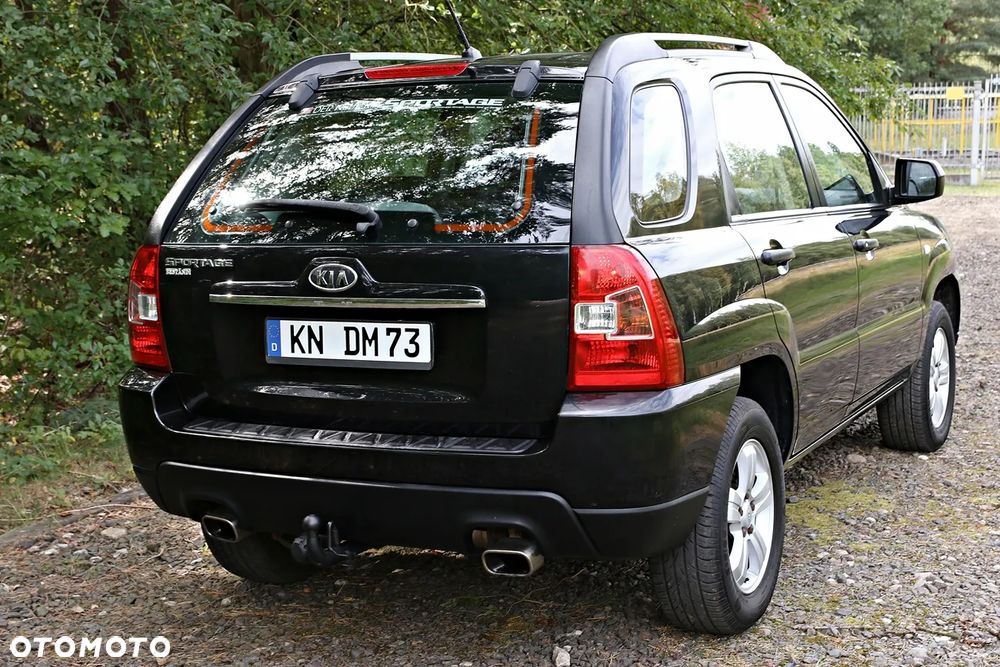 Kia Sportage 2.0 2WD Cup - 23