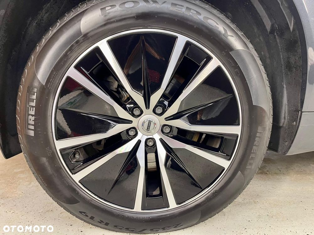 Volvo XC 90 D5 SCR AWD Momentum 7os - 12