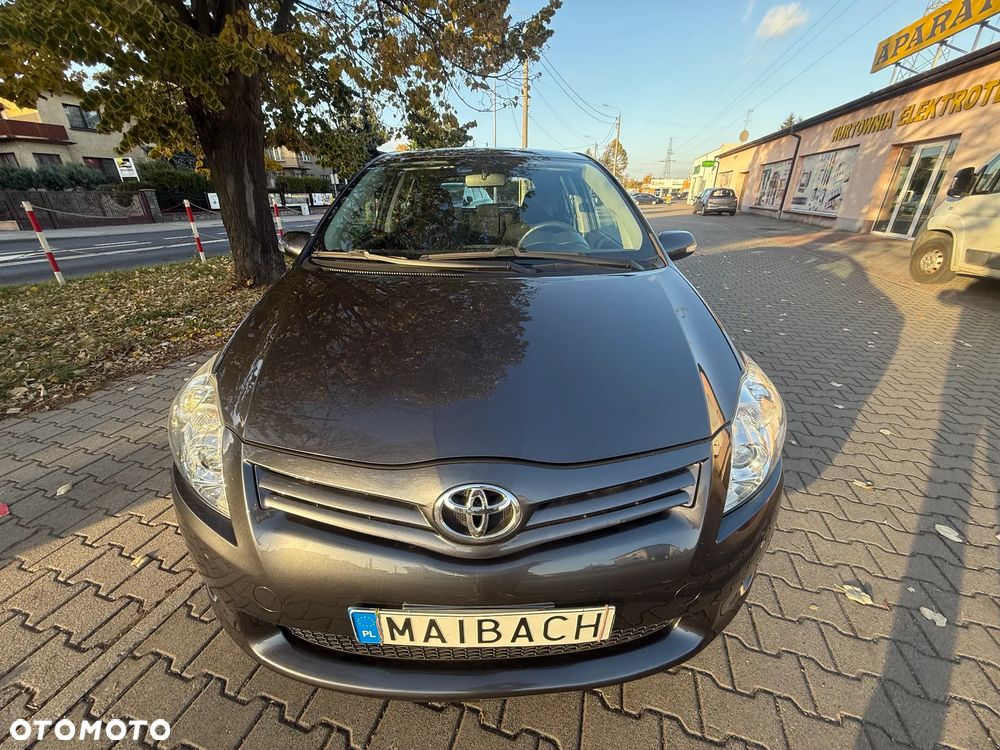 Toyota Auris - 8