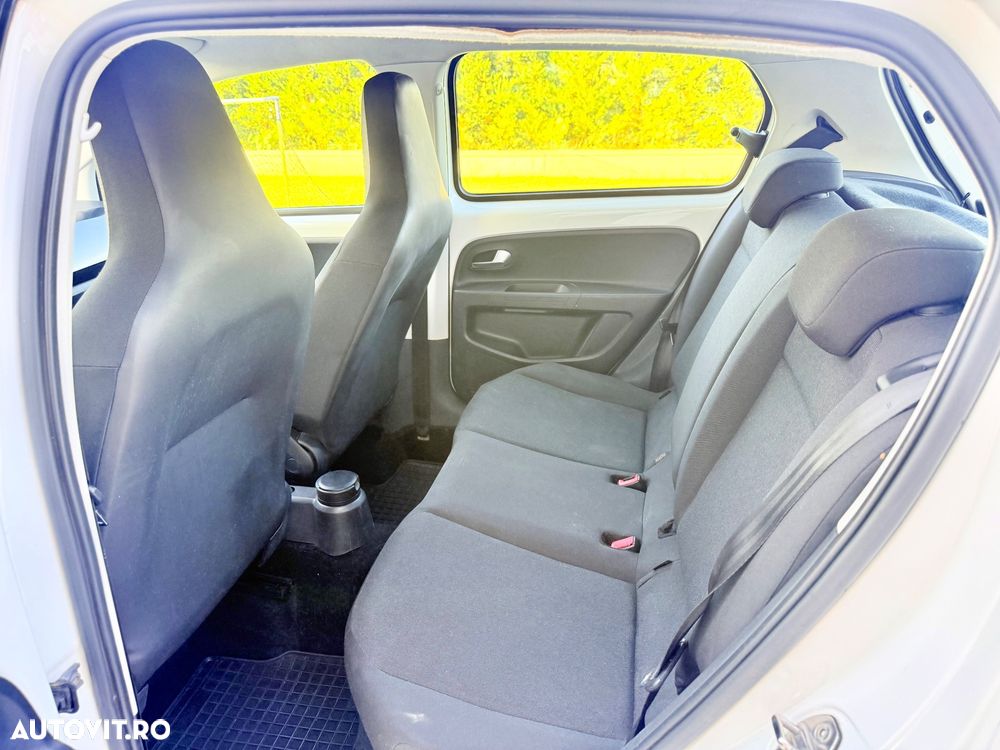 Volkswagen up! 1.0 Move - 19