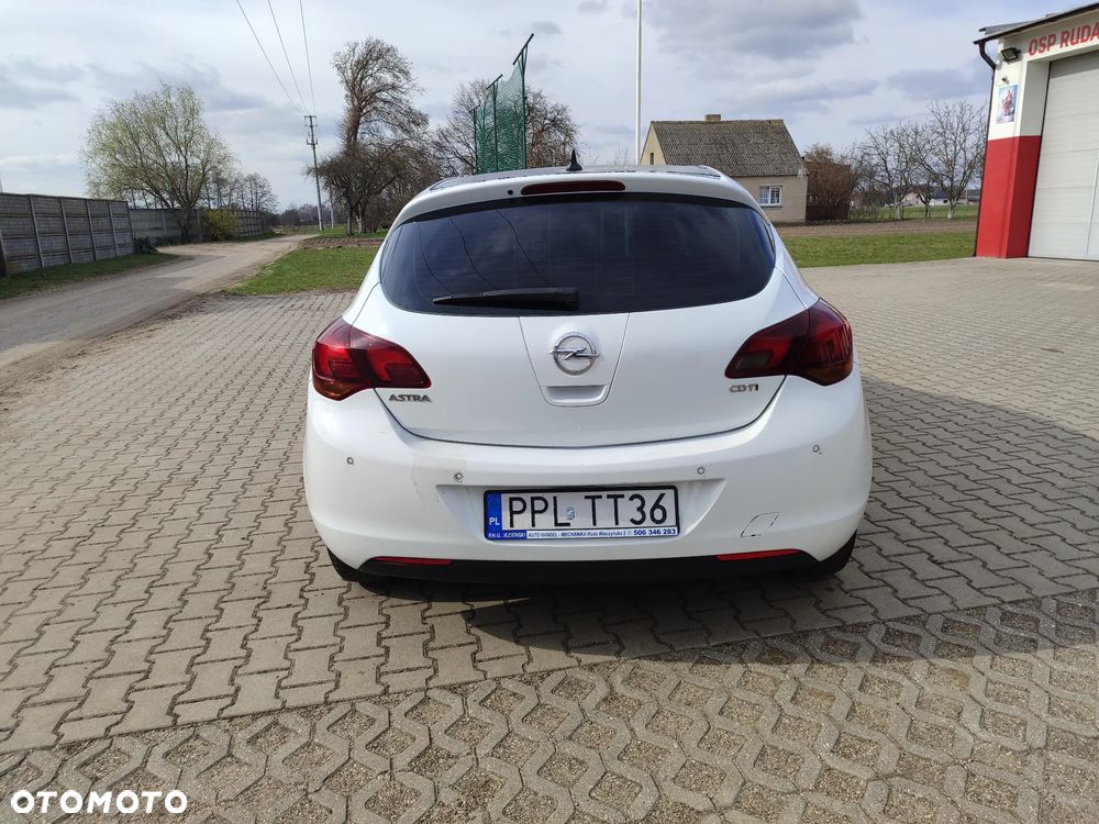 Opel Astra 1.7 CDTI - 7