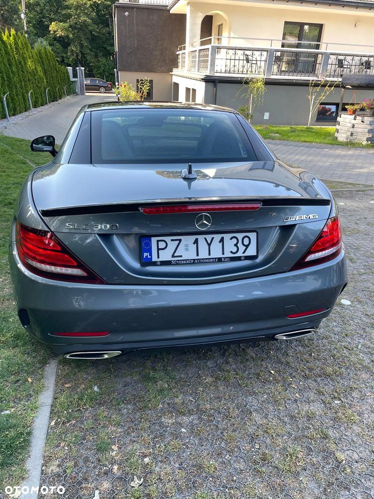 Mercedes-Benz SLC 200 9G-TRONIC RedArt Edition - 8