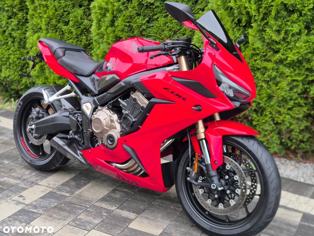 Honda CBR - 1