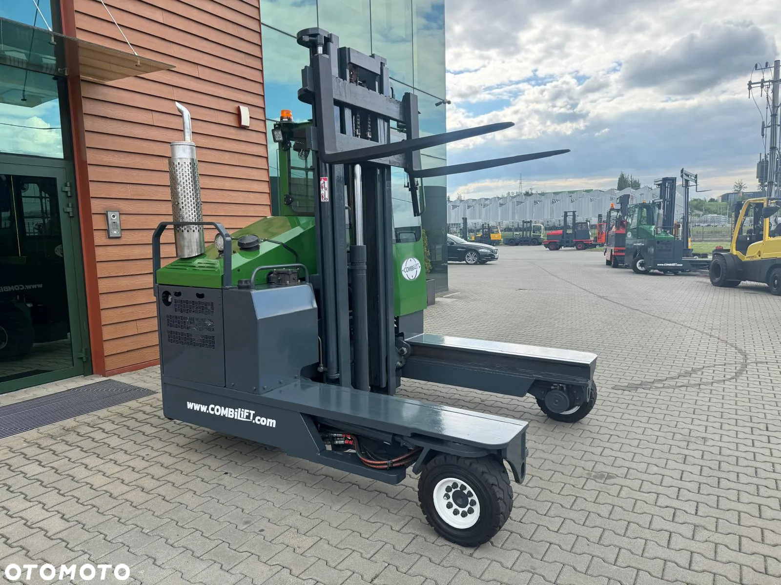 Combilift Combilift C5000// Stan idealny // wolny skok //Niski maszt - 6