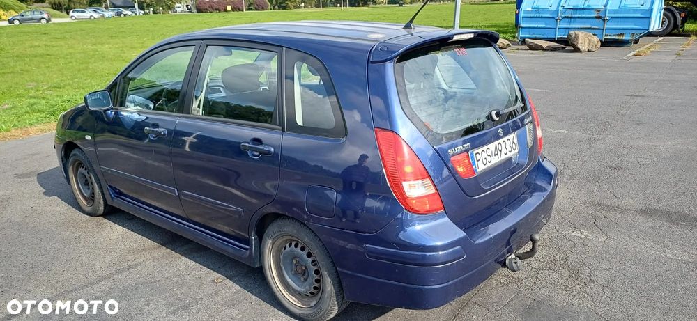 Suzuki Liana - 5